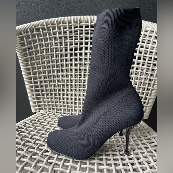 Alexander McQueen Knit Pin Heel Sock Bootie - Picture 1 of 16